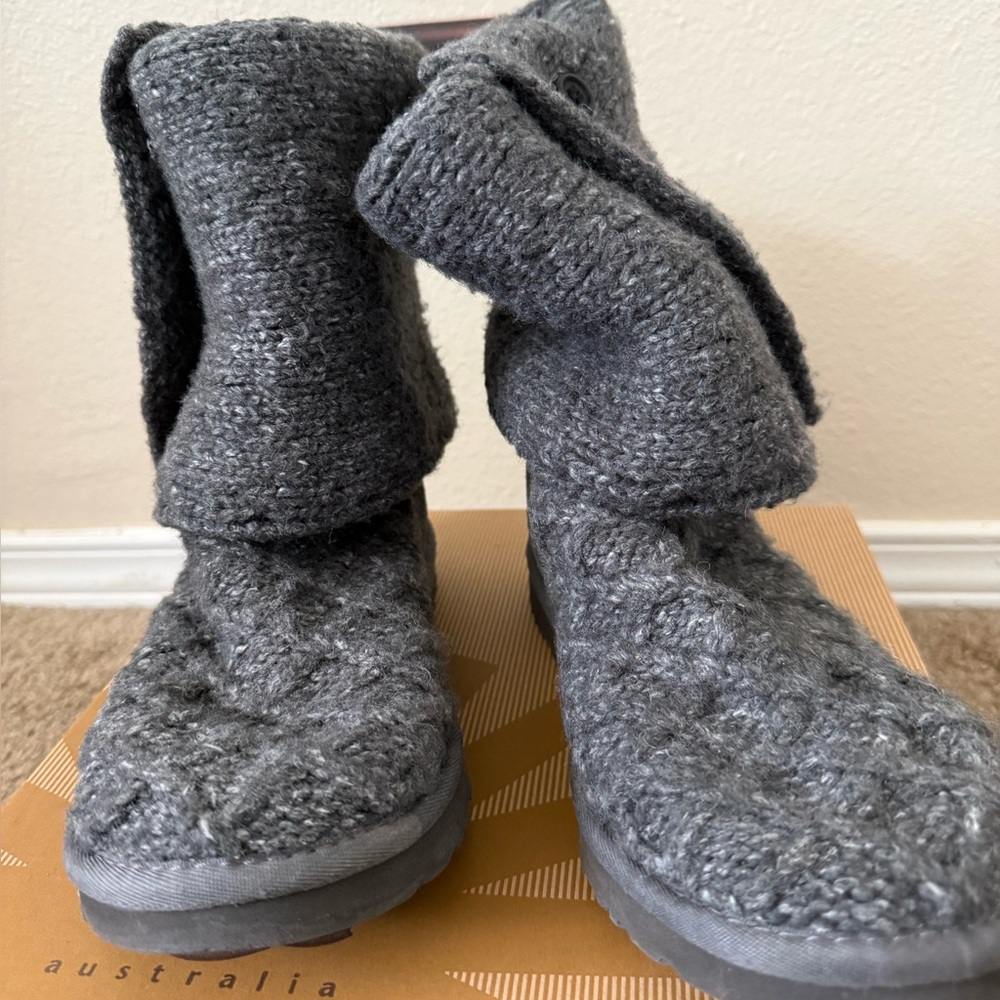 UGG Gray Knit Women's Winter Boots